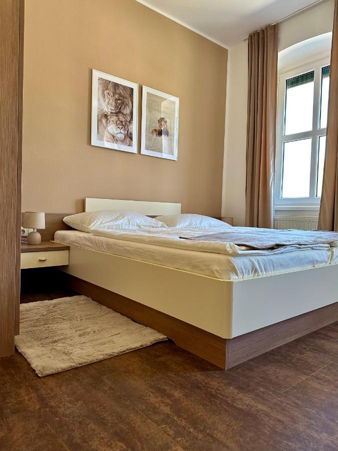 Bed and Breakfast Johnys Jungle Marbach an der Donau Esterno foto