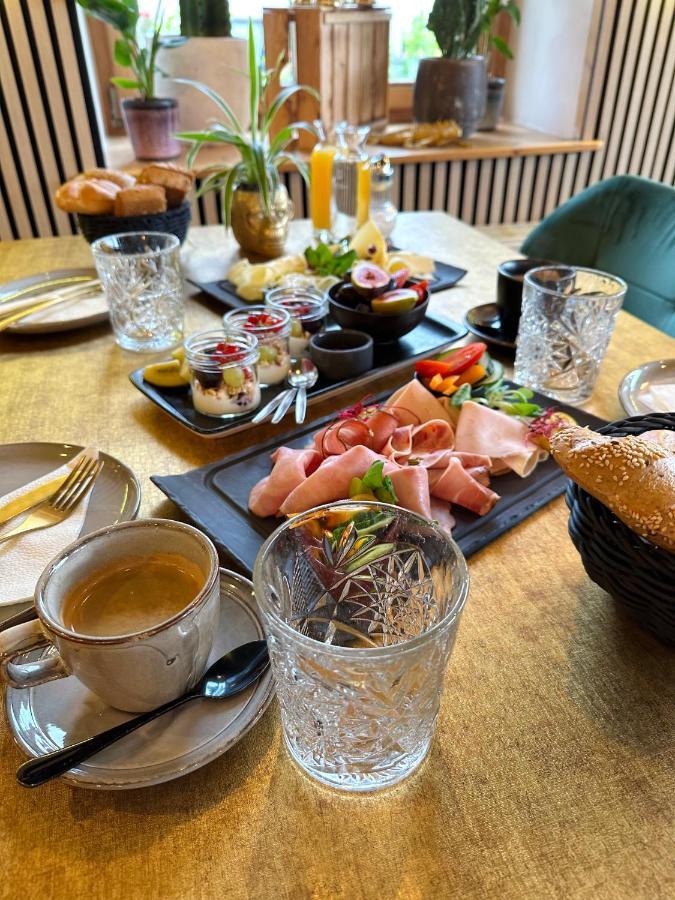 Bed and Breakfast Johnys Jungle Marbach an der Donau Esterno foto